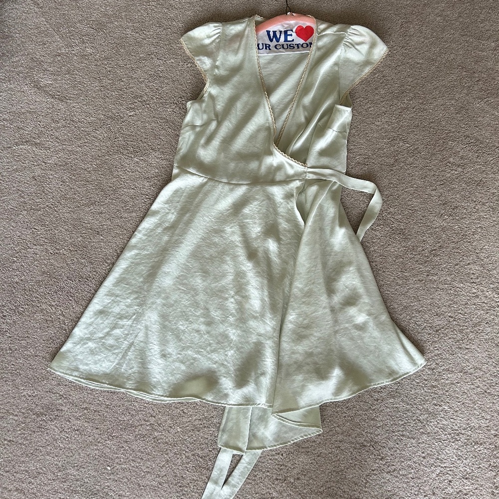 Aritzia Wilfred Medium Light Green Wrap Dress